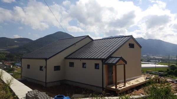 17c872797e85de2d8734100cfa2cb2a1_1474601