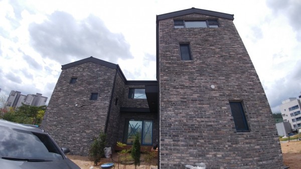 cca35ef3f7545a2d160bd7d1d2cb5d18_1474849