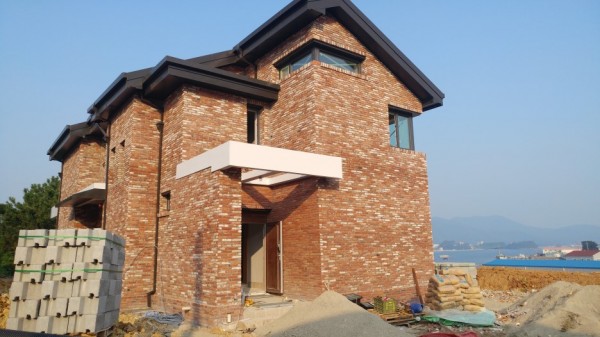 cca35ef3f7545a2d160bd7d1d2cb5d18_1474850