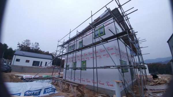 0944fe9736378f3bbb0a27b22fc08236_1478214