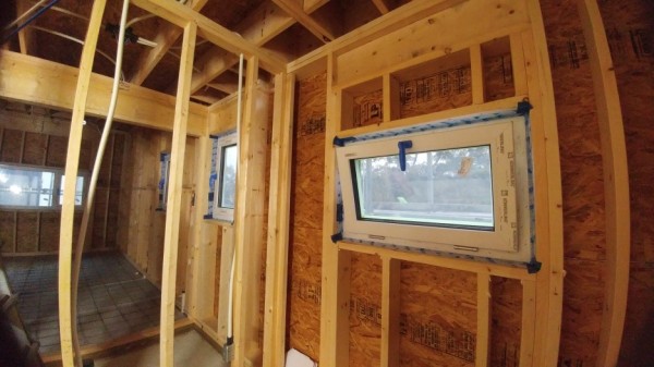 0944fe9736378f3bbb0a27b22fc08236_1478214