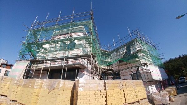 f81c0d8cb6a7e32b5a2b322543f4d695_1479963