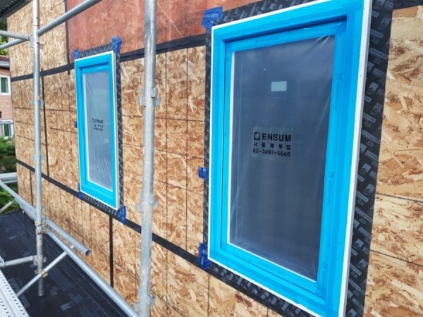 e754fdba15ec8229666898e4f4768299_1503273