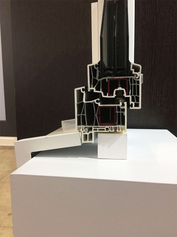 255424863175a9f2a87b8717e44bea12_1550722