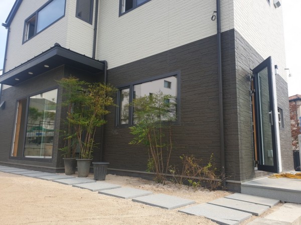 6617fcf6afe9bce9a1d4bff327586fb8_1562545